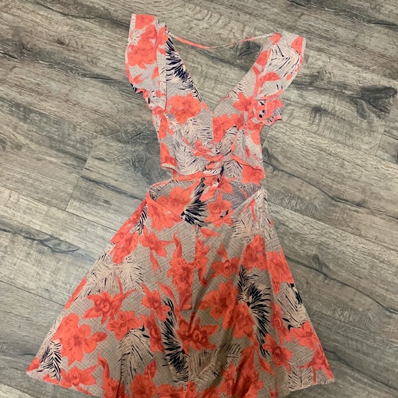 SOLD For love & Lemons π π Floral Mini Dress XS - Picture 7 of 11